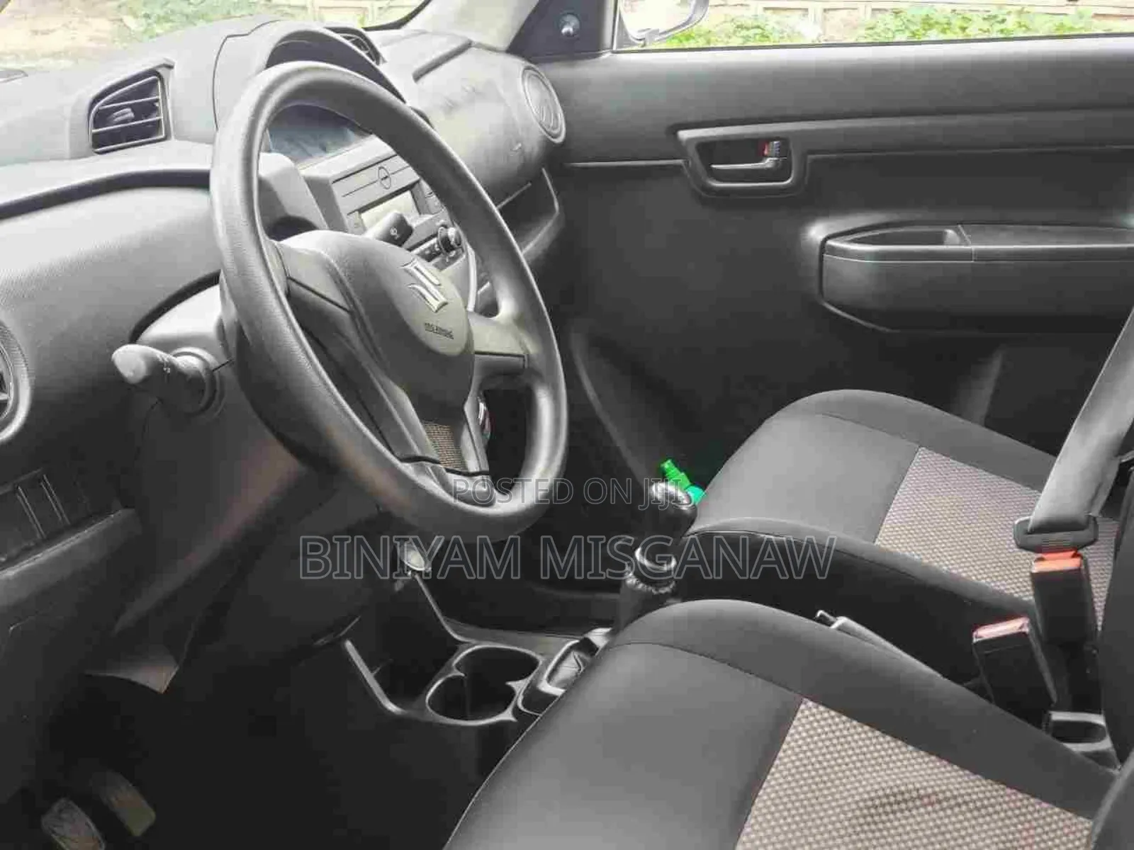 Suzuki S-Presso 2021 Gold