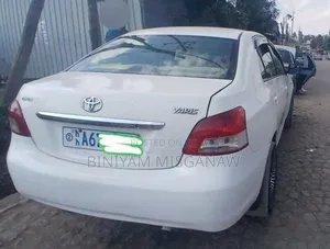 Toyota Yaris 2007 White