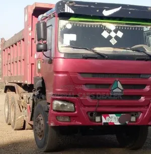 2017 ሞዴል ሲኖ ገልባጭ ታርጋ : 93 ሺ