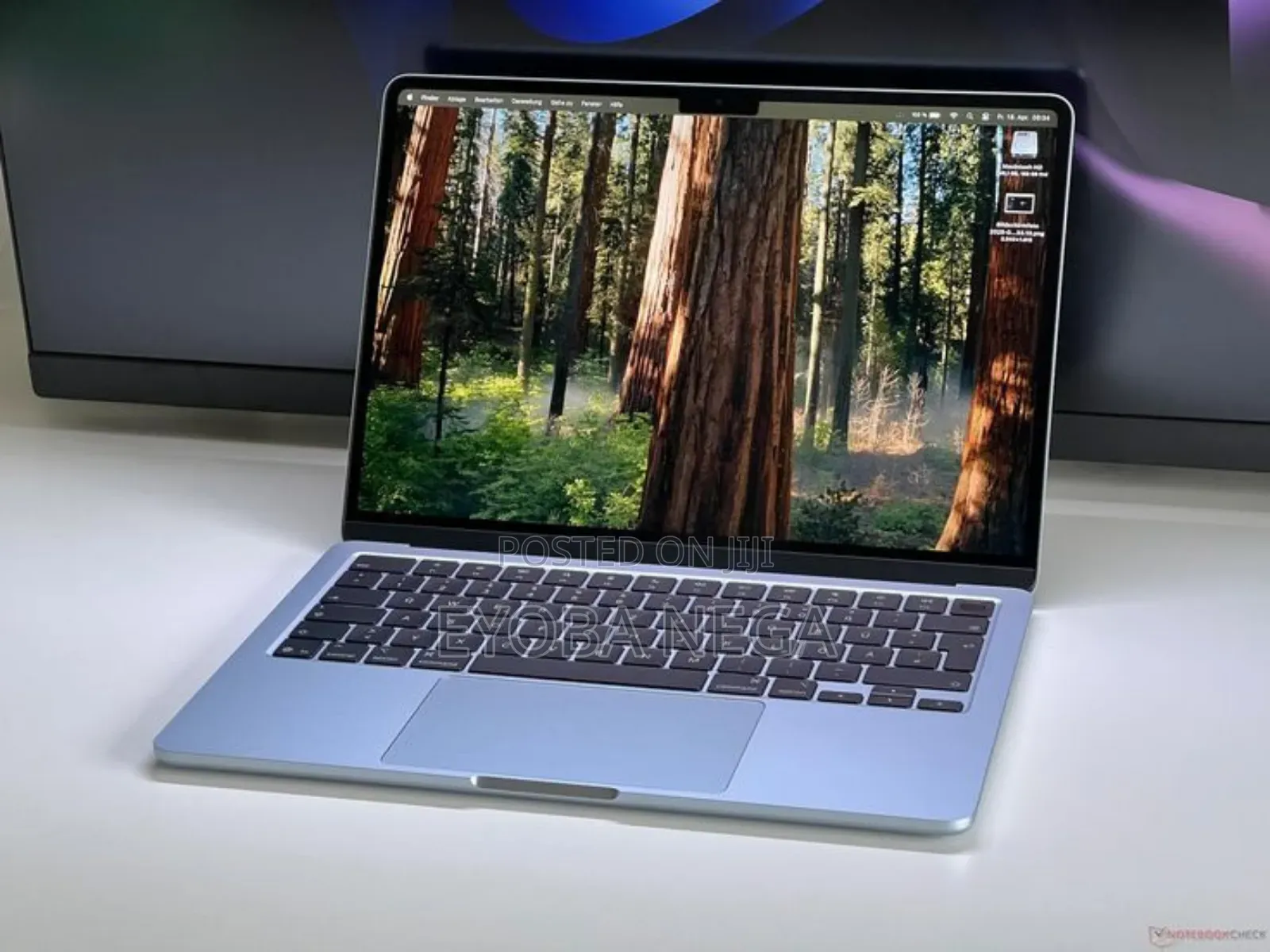 New Laptop Apple MacBook Air 2025 M4 13-Inch 16GB Apple M4 SSD 256GB