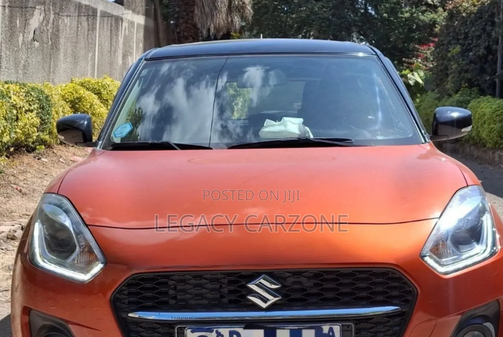 Suzuki Swift 2022 Red