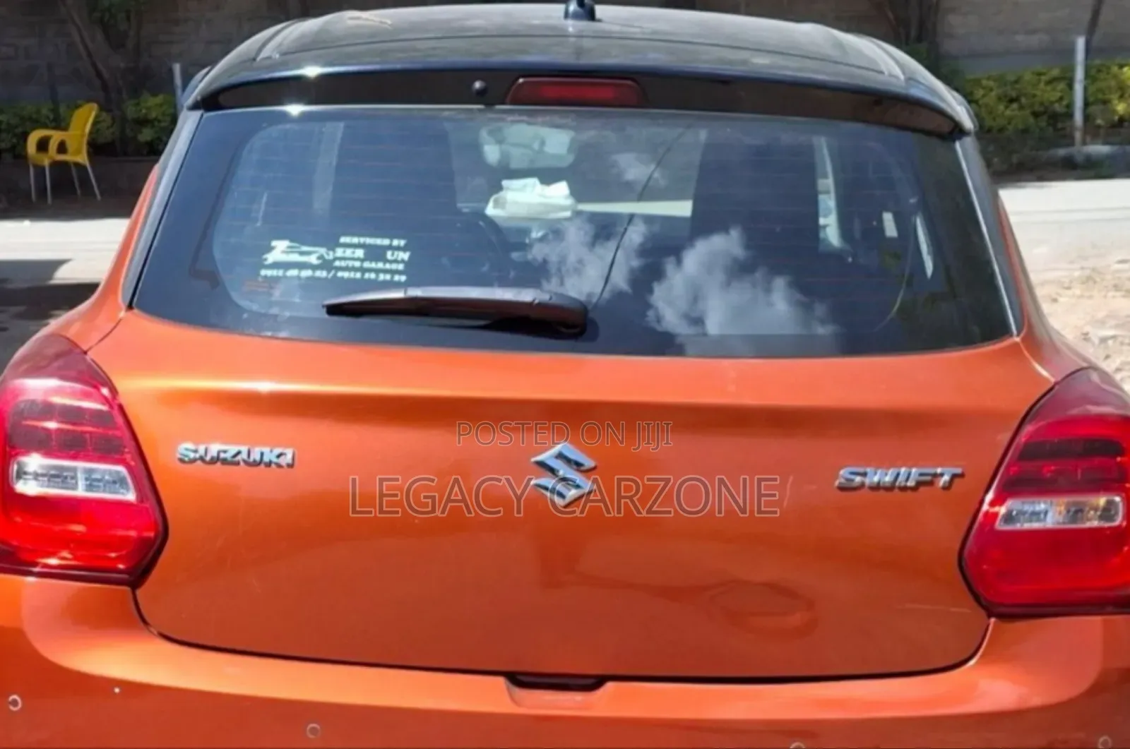 Suzuki Swift 2022 Red