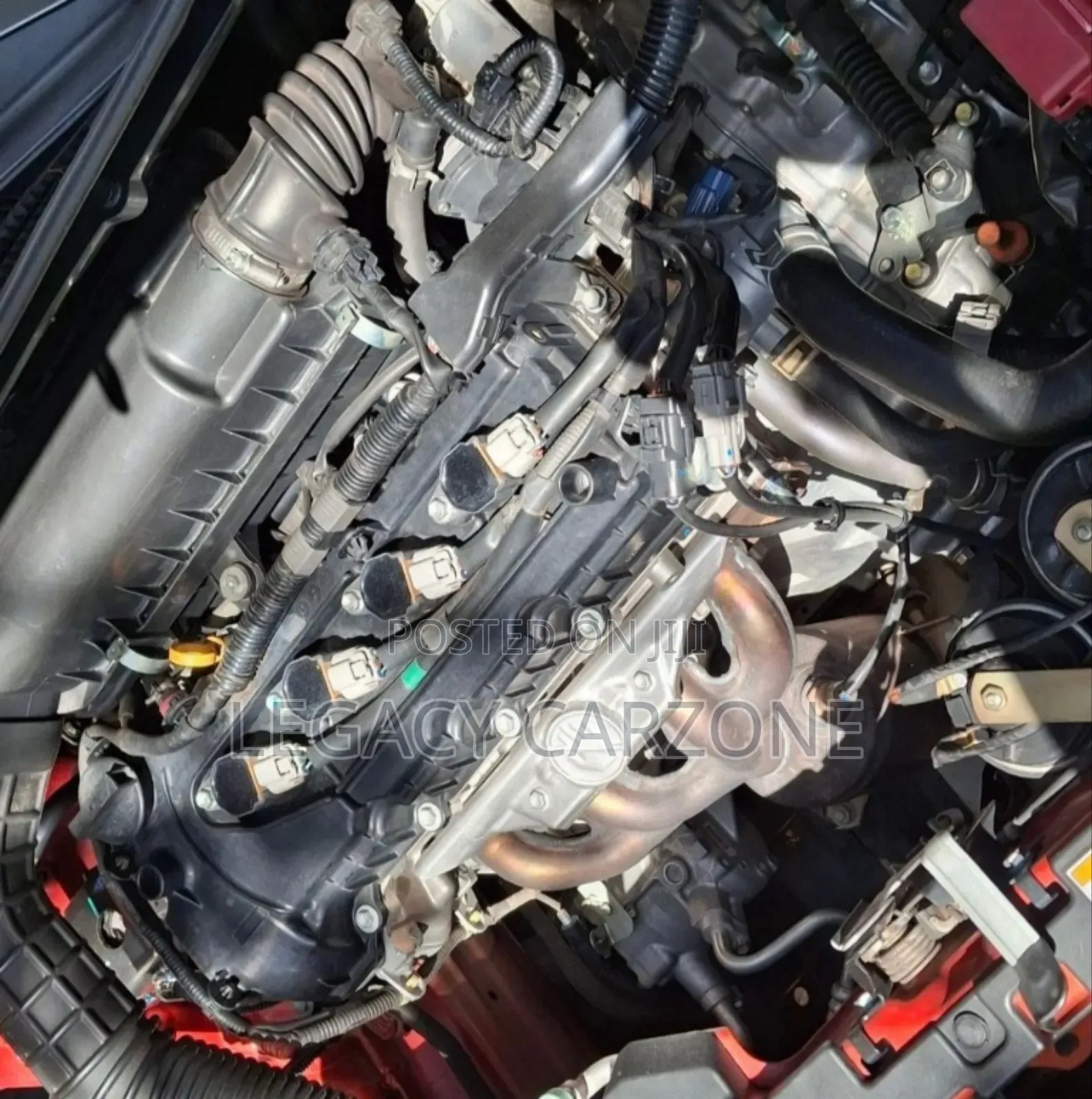 Suzuki Swift 2022 Red