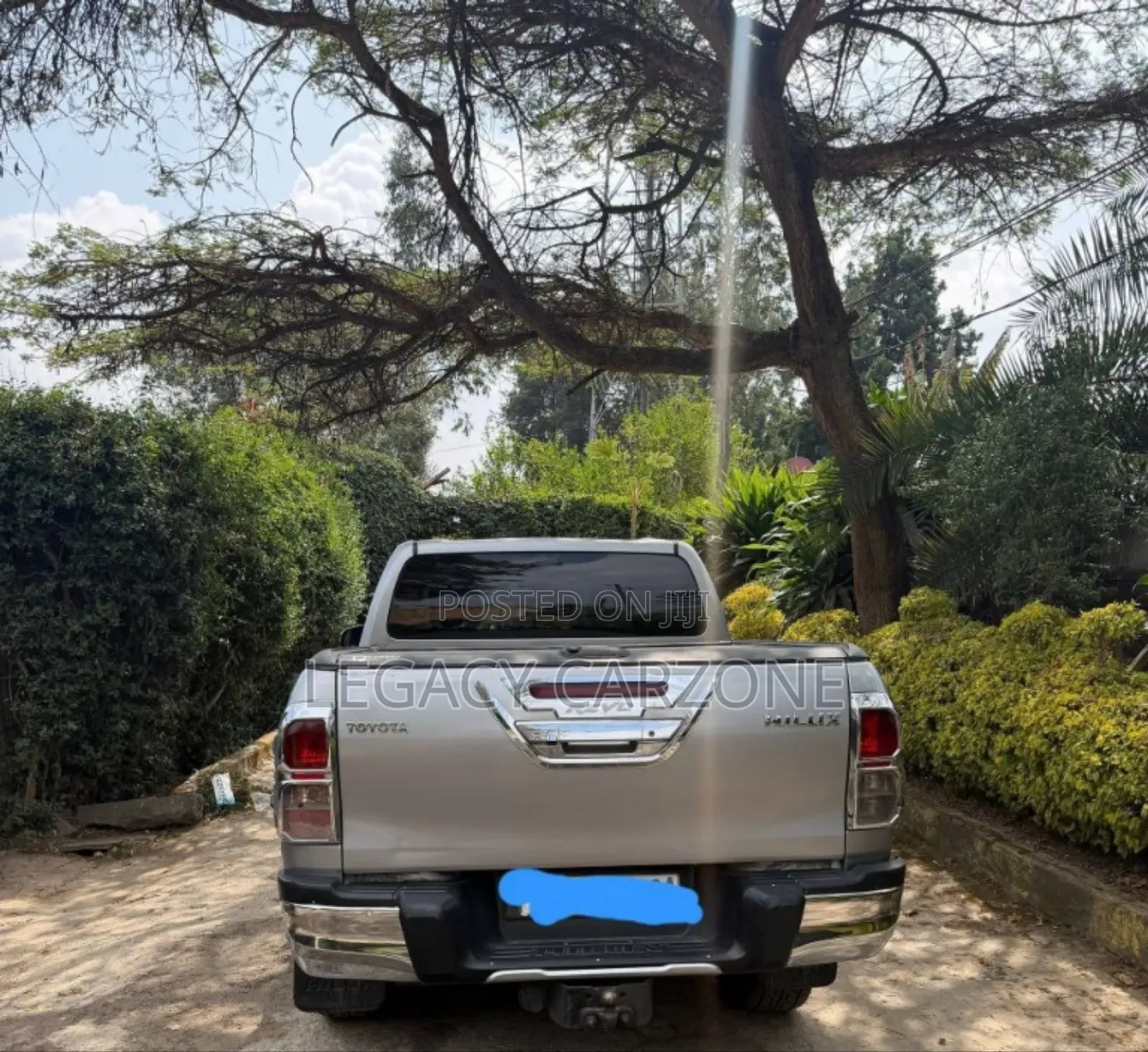 Toyota Hilux 2020 Blue