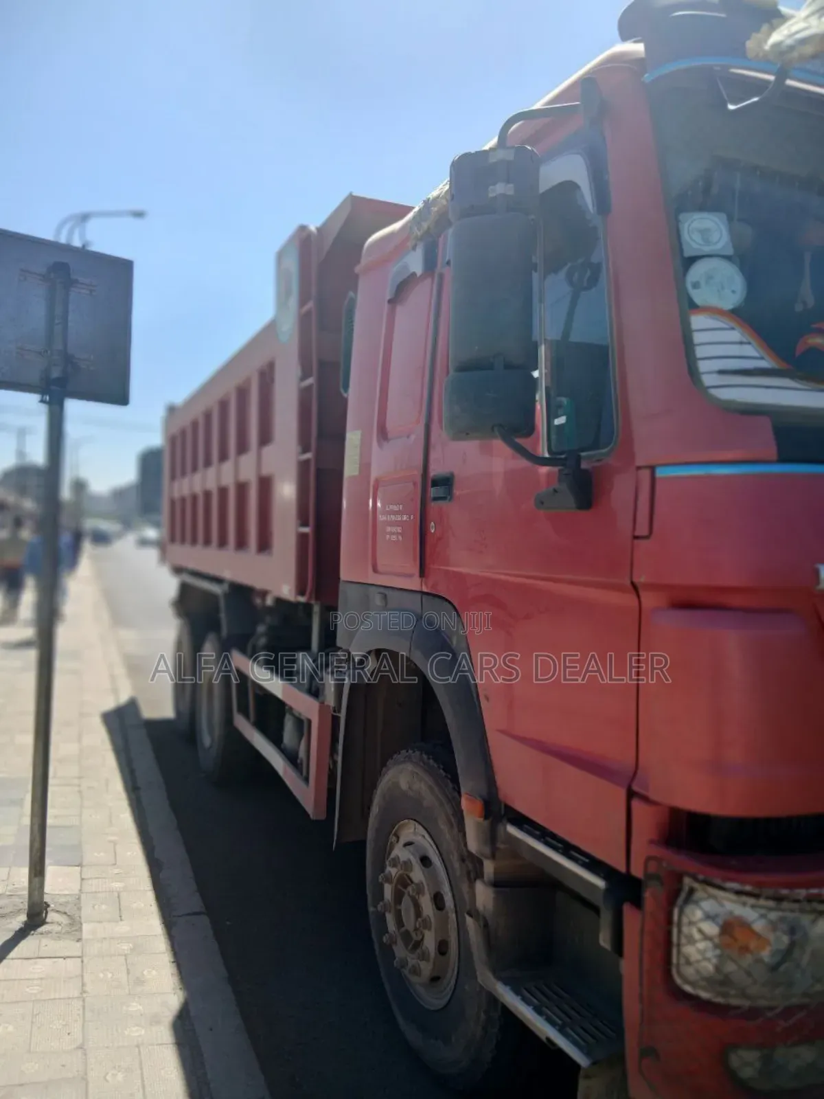 2017 ሞዴል ሲኖ ገልባጭ ታርጋ : 93 ሺ