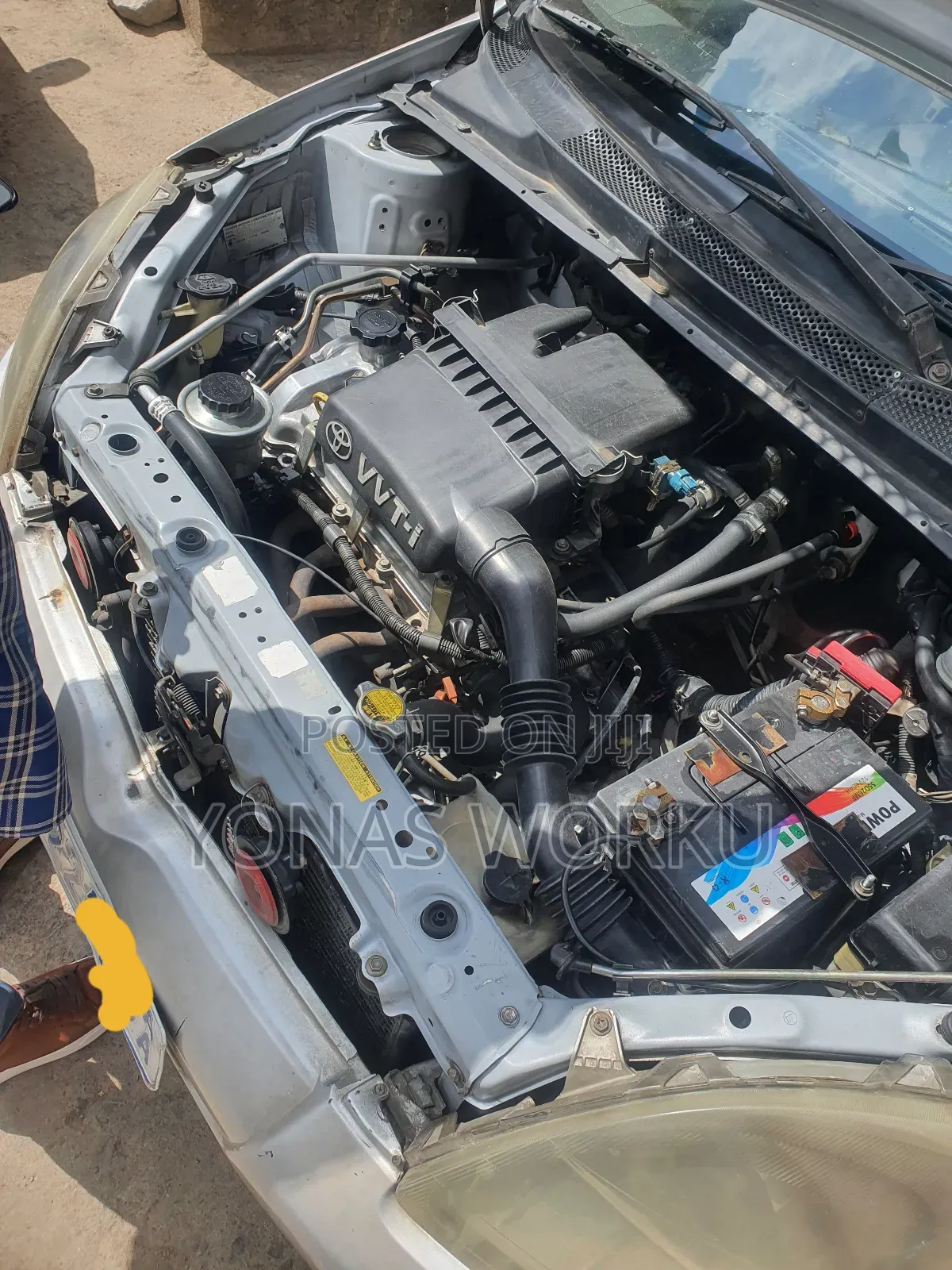 Toyota Vitz 2001 Silver