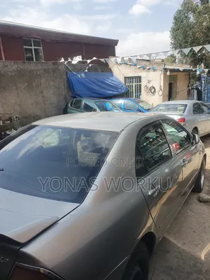 Toyota Corolla 2005 Silver