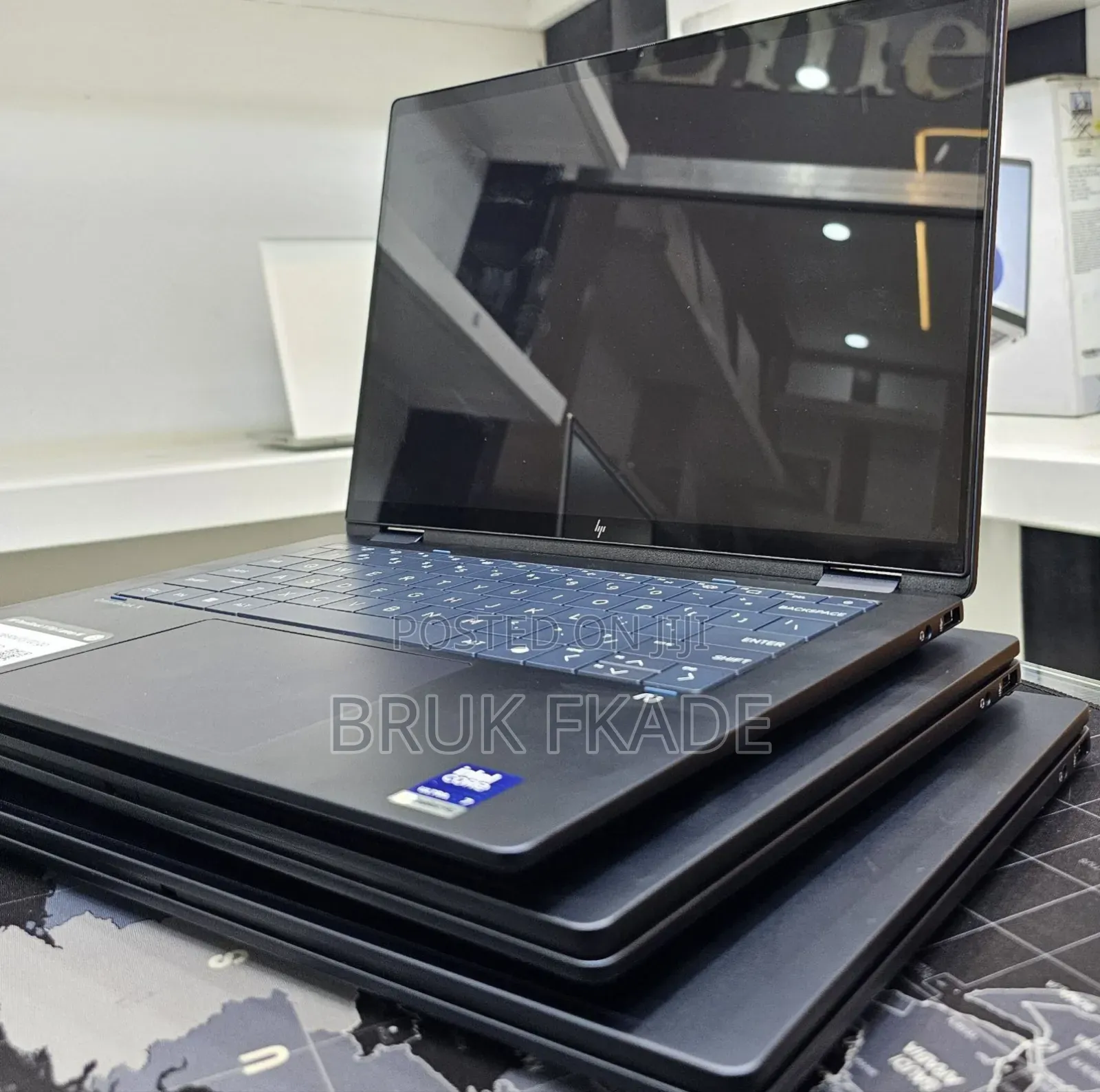 New Laptop Apple MacBook Pro 2019 16GB Intel Core I9 SSD 512GB