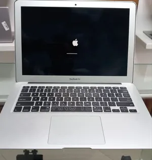 New Laptop Apple MacBook Air 2015 8GB Intel Core I5 SSD 256GB