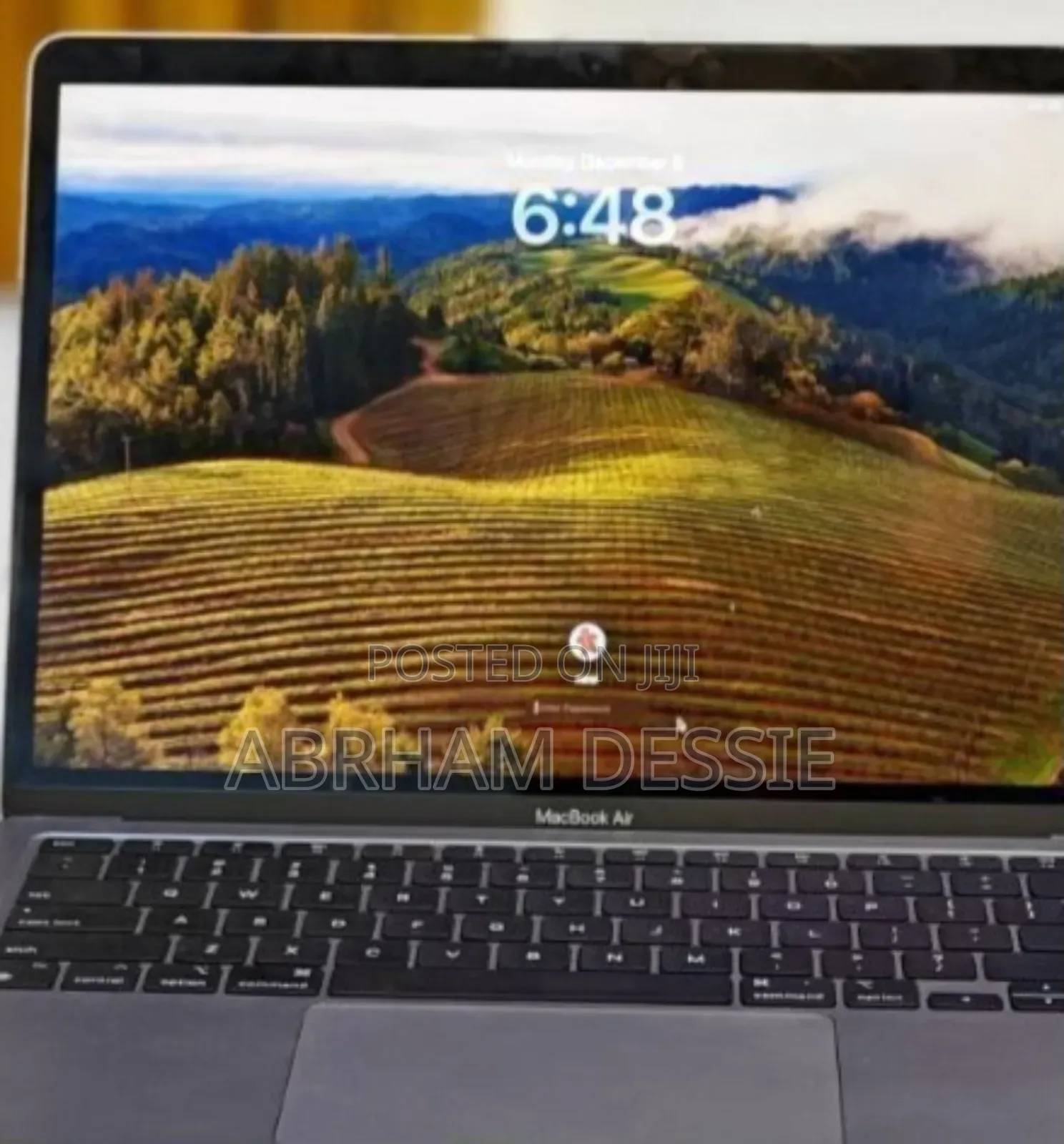 New Laptop Apple MacBook Air 2020 M1 8GB Apple M1 SSD 256GB