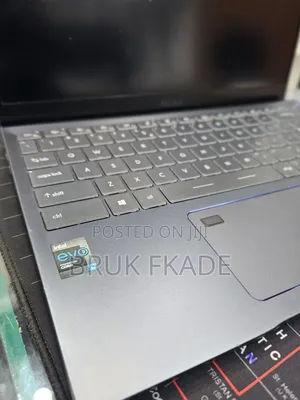 New Laptop MSI CR41-0M 32GB Intel Core I7 SSD 512GB