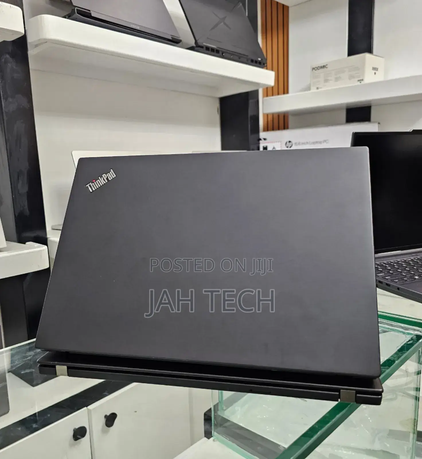 New Laptop Lenovo ThinkPad T495s 16GB AMD Ryzen 7 SSD 512GB