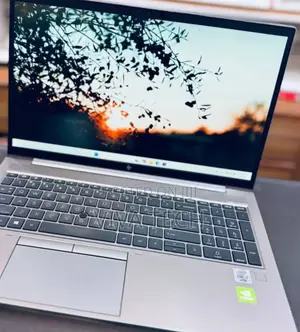 New Laptop HP ZBook Studio 16GB Intel Core I7 SSD 512GB
