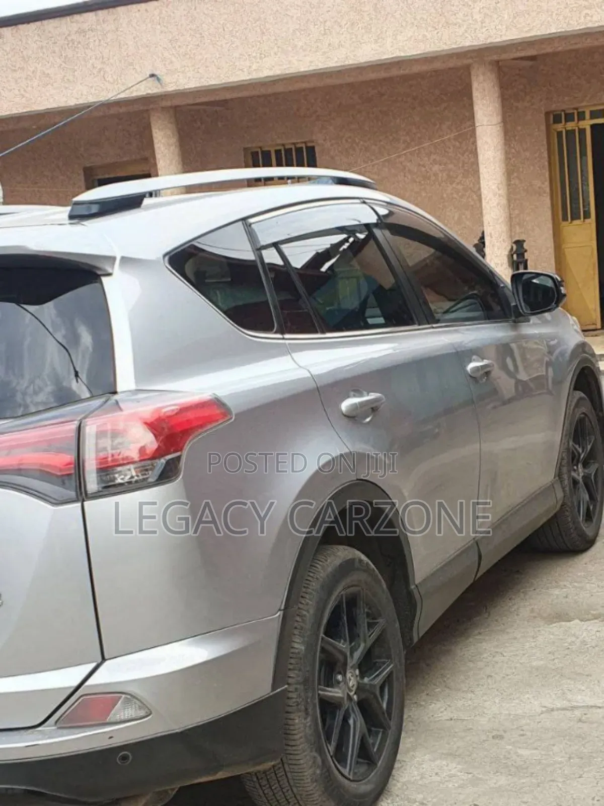 Toyota RAV4 2018 Silver