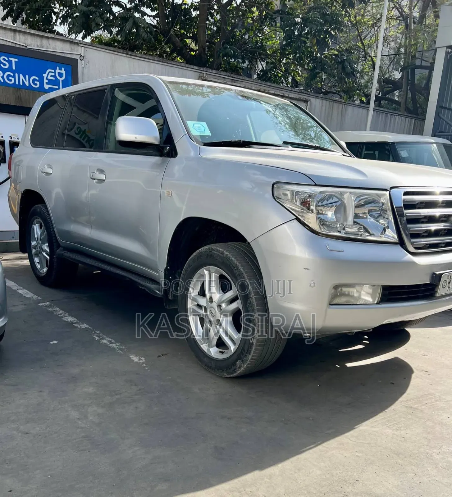 Toyota Land Cruiser 4.5 V8 GX-R 2012 Silver