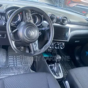 Suzuki Swift 2022 Blue