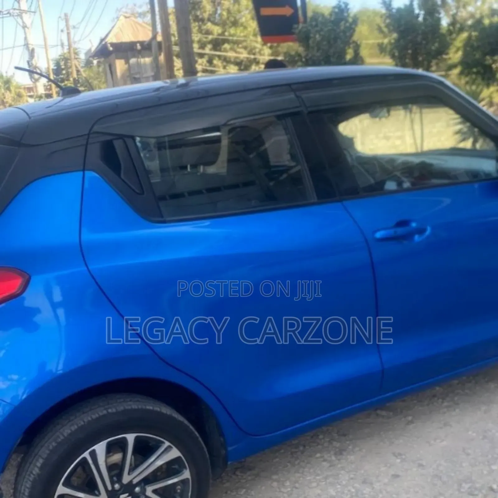 Suzuki Swift 2022 Blue