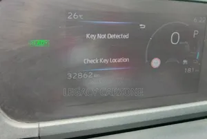 Toyota bZ4X 2023 Silver