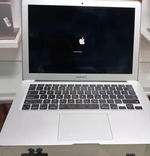 New Laptop Apple MacBook Air 2015 8GB Intel Core I5 SSD 256GB