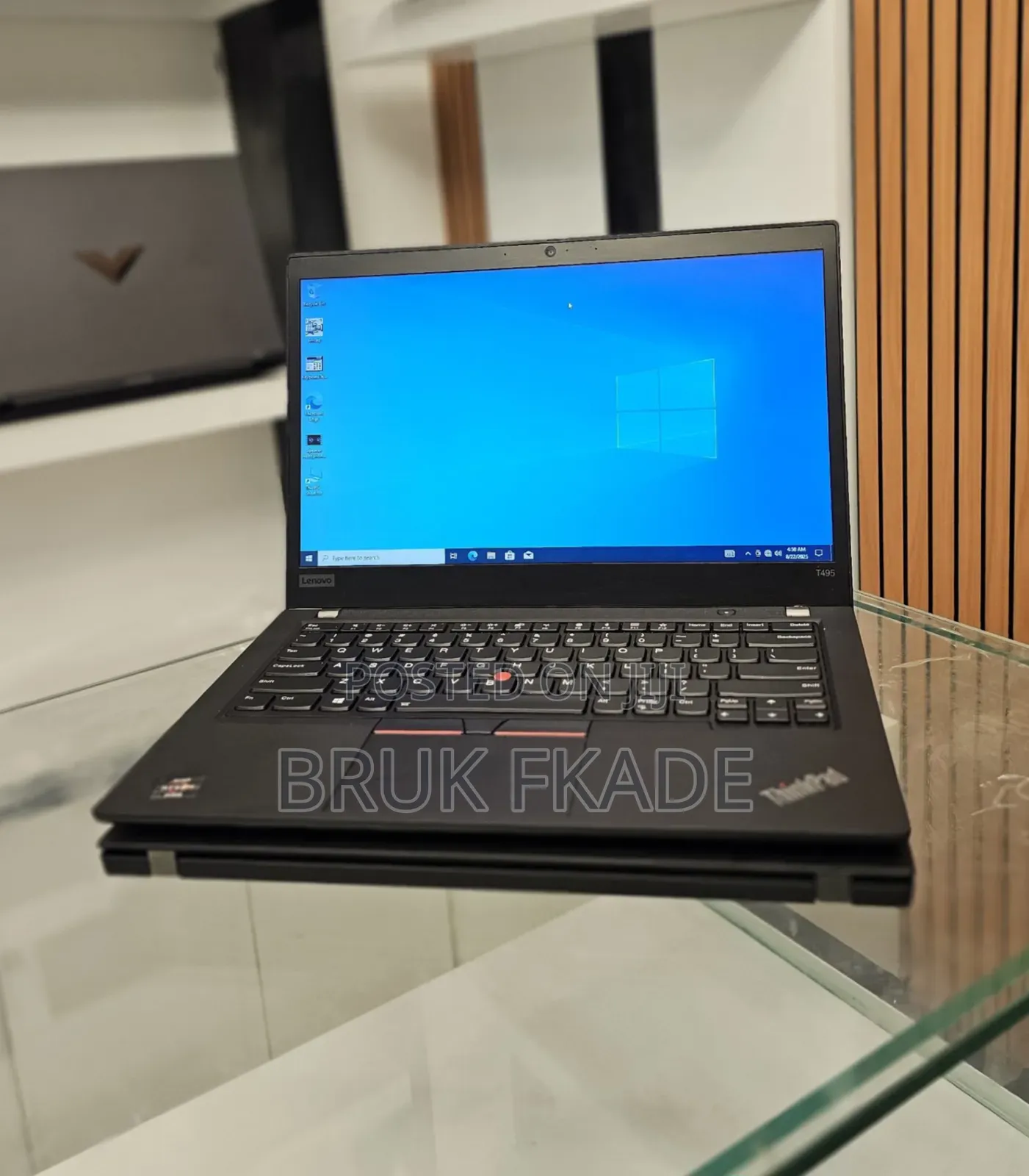 New Laptop Lenovo ThinkPad T495s 16GB AMD Ryzen 5 SSD 512GB
