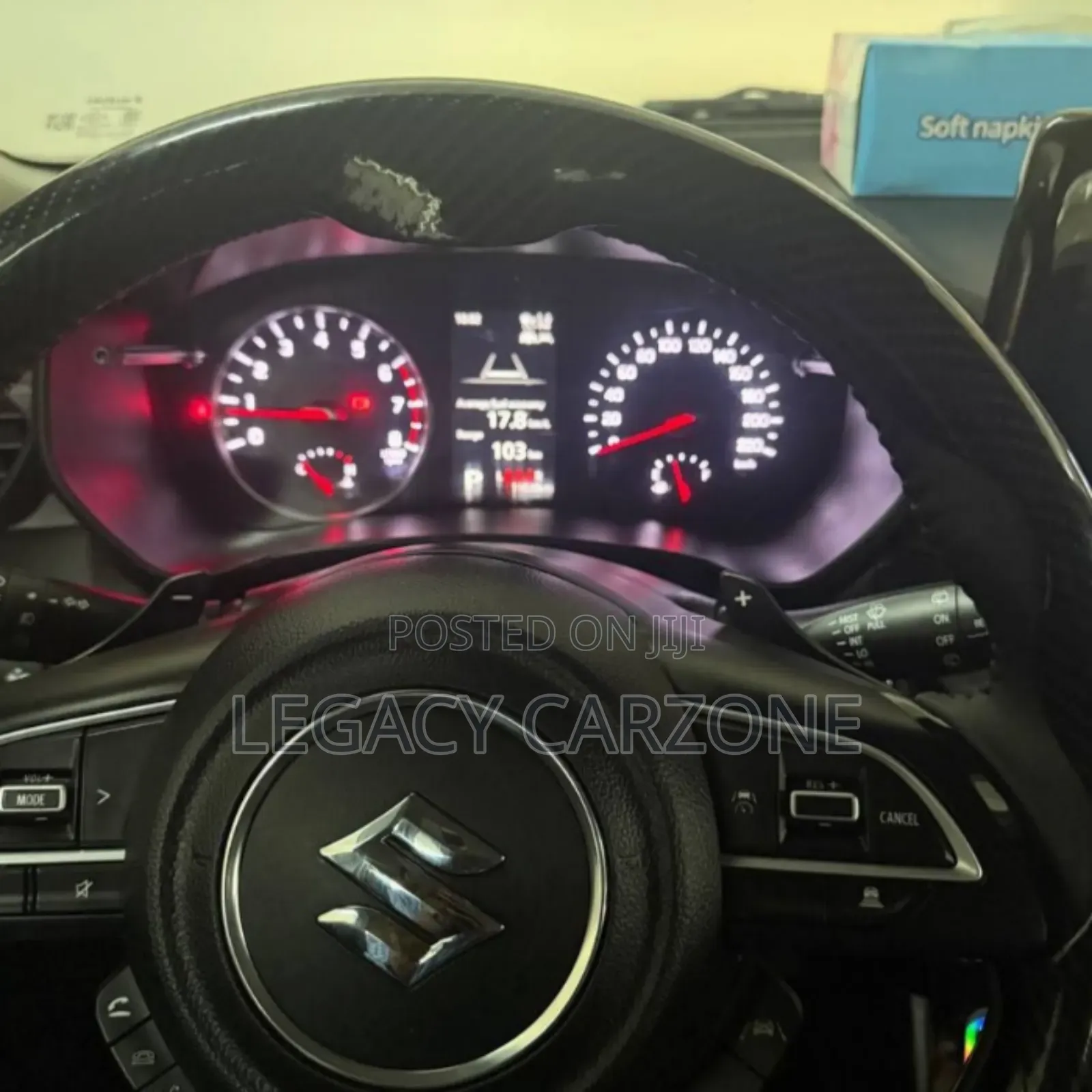 Suzuki Swift 2024 Silver