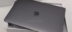 New Laptop Apple MacBook Pro M1 16GB Apple M1 Pro SSD 256GB