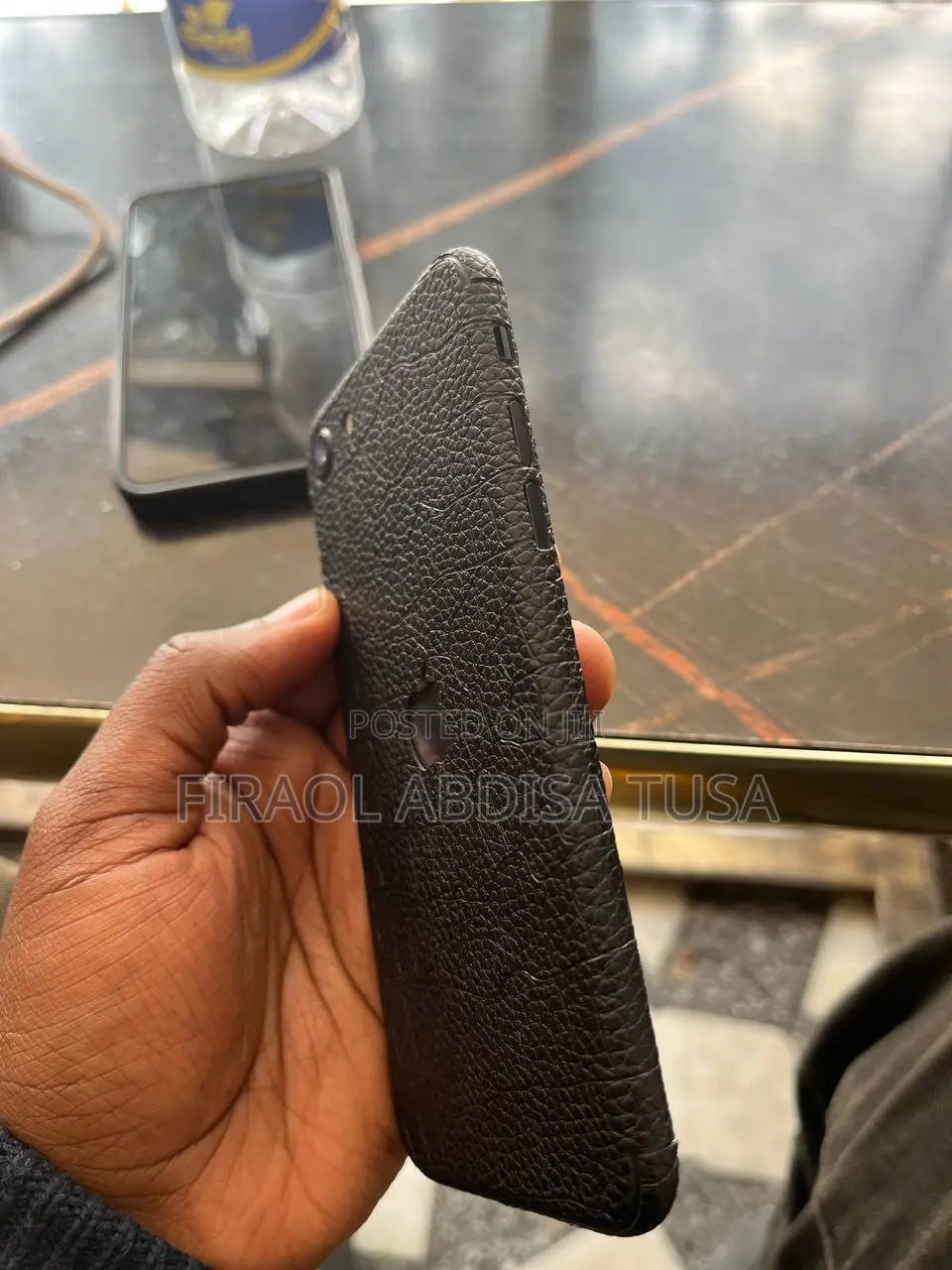 New Apple iPhone SE 64 GB Blue