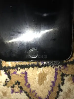 Apple iPhone 8 Plus 64 GB Black
