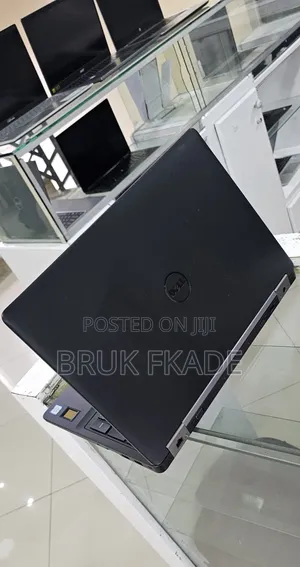 New Laptop Dell Latitude 15 E5570 8GB Intel Core I7 SSD 256GB