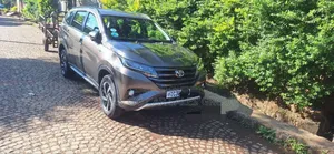 Toyota Rush 2022 Purple