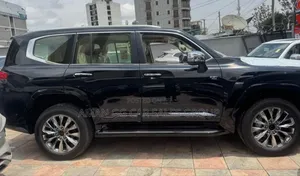 Toyota Land Cruiser 2022 Black