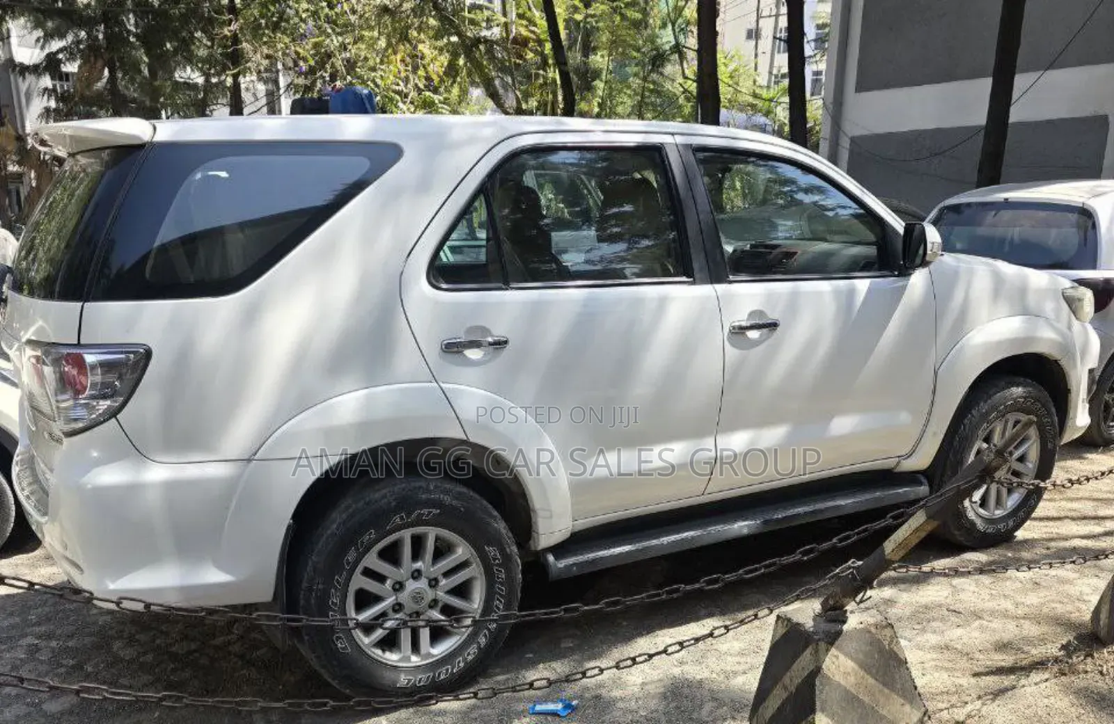 Toyota Fortuner 2013 White