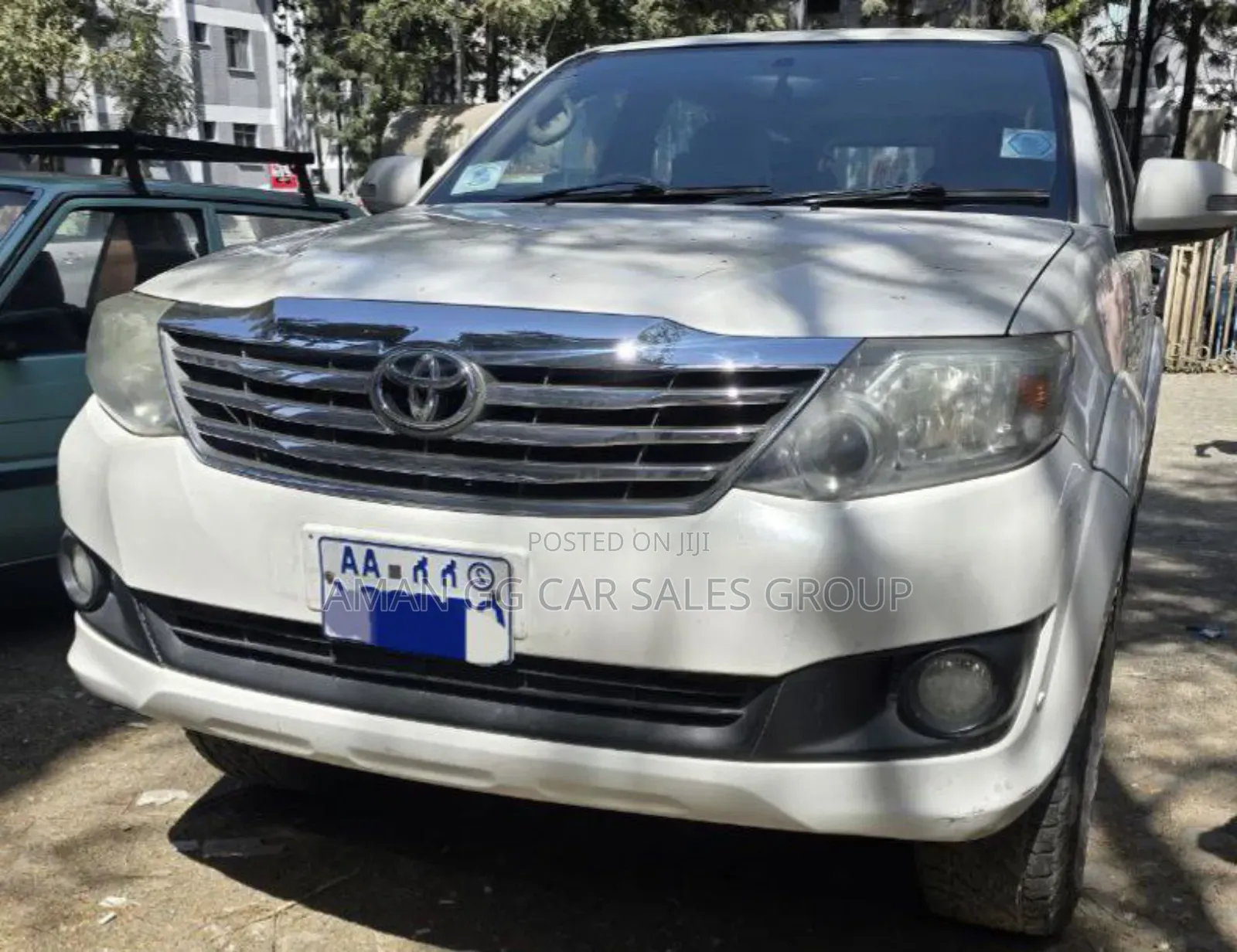 Toyota Fortuner 2013 White