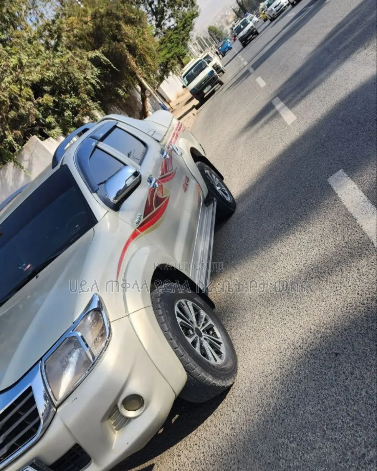 Toyota Hilux 2015 Gold