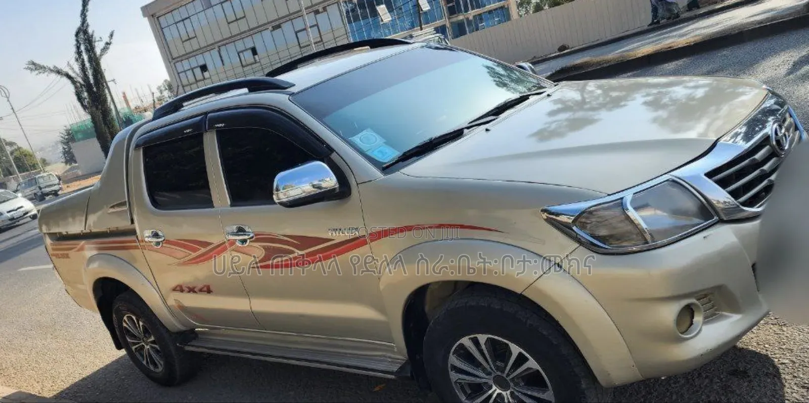 Toyota Hilux 2015 Gold