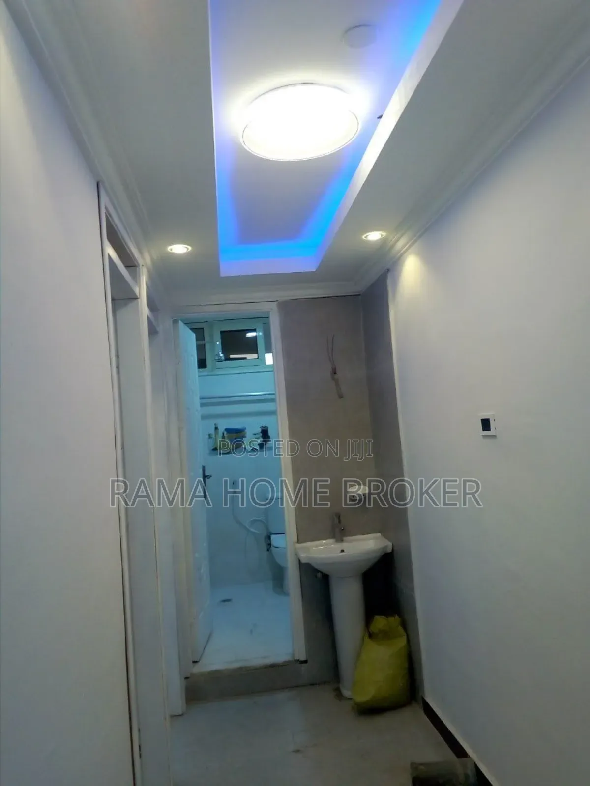 Furnished 2bdrm Condo in ዘመናዊ 40/60 አያት49, Yeka for sale