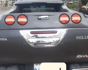 Toyota Hilux 2018 Matt Black