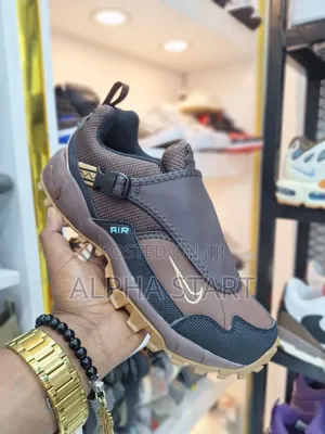 New Arrival Nike Acg Hiking Made in Vietnam