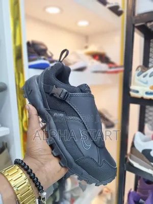 New Arrival Nike Acg Hiking Made in Vietnam