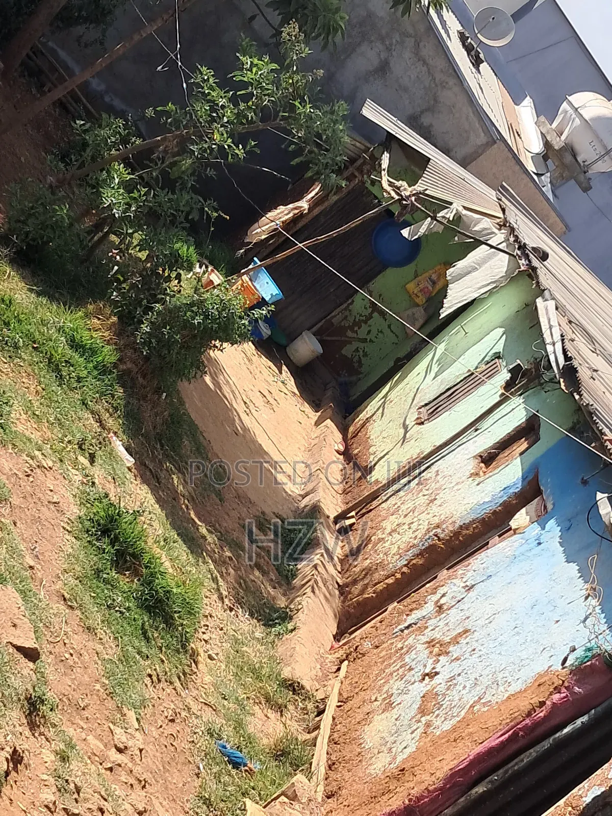 ካራ መድሀኒአለም ፈራሽቤት ያለው ነባር ይዞታ የሚሸጥ