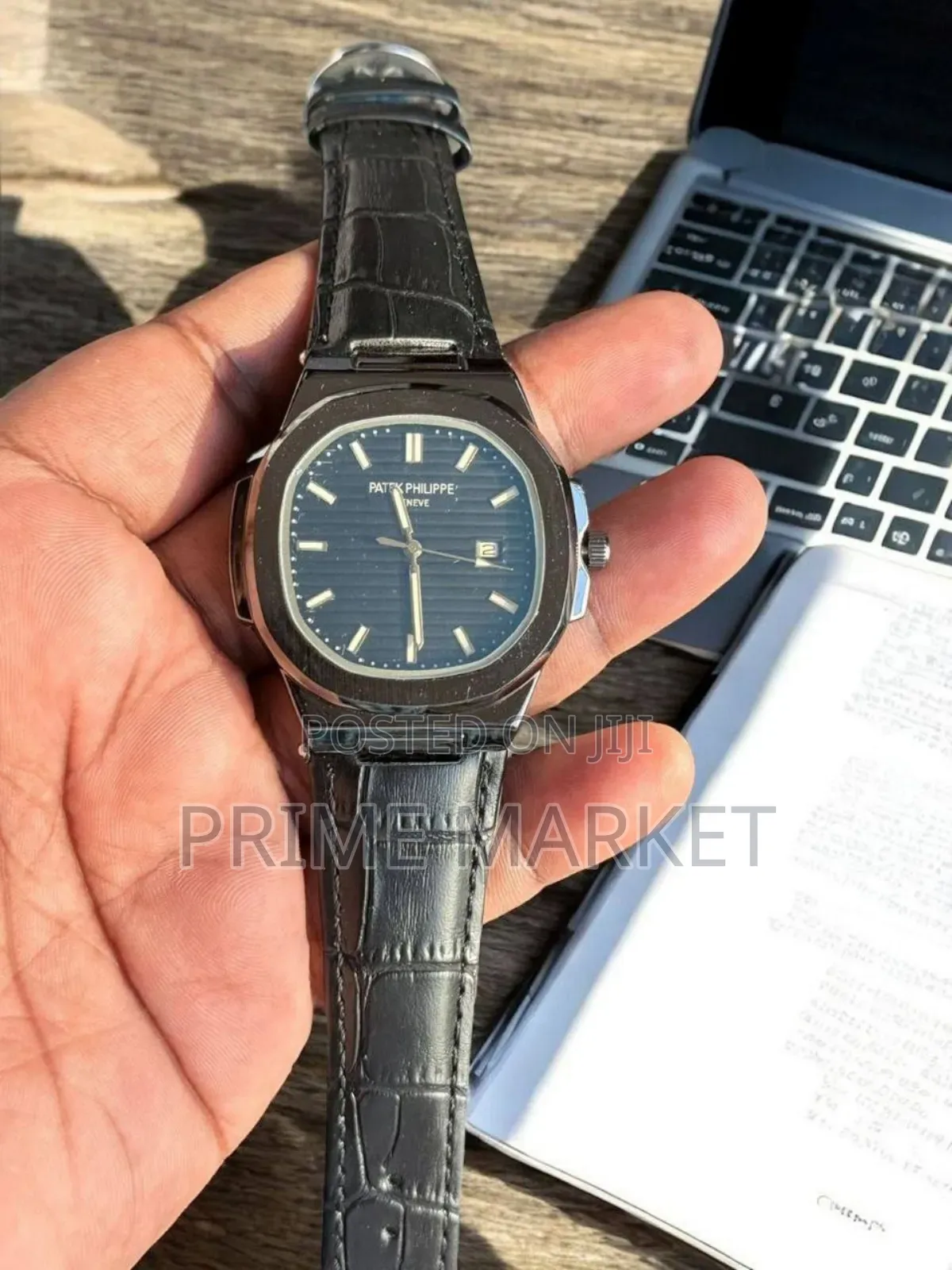 Patek Philippe Men's Watch – Black Strap