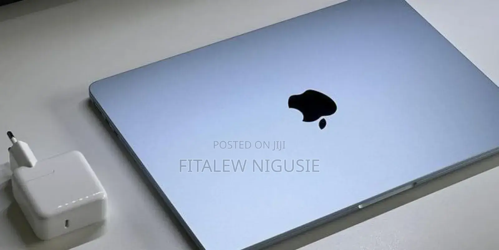 New Laptop Apple MacBook Air 2025 M4 13-Inch 16GB Apple M4 SSD 256GB