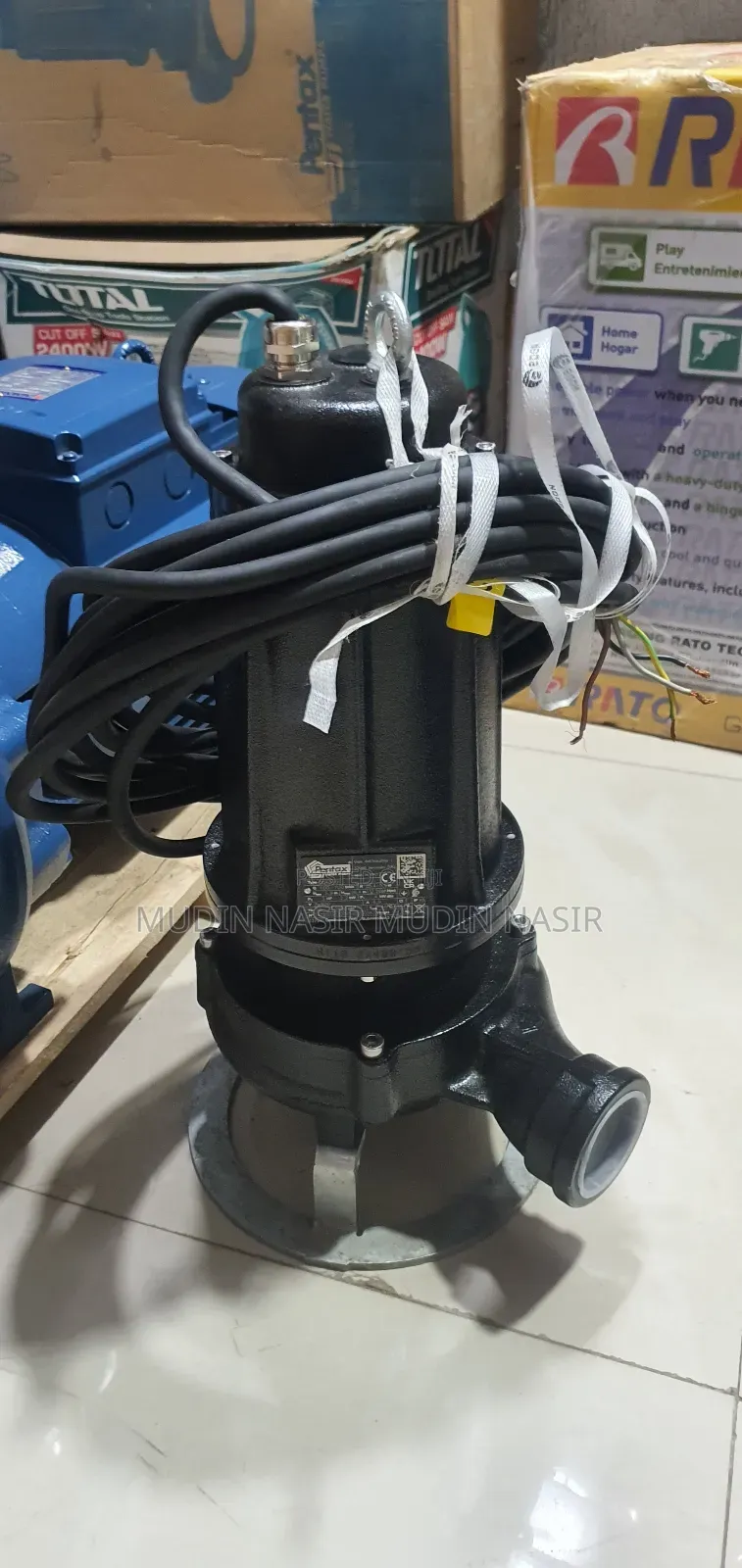Submersible Pump
