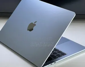 New Laptop Apple MacBook Air 2025 M4 13-Inch 16GB Apple M4 SSD 256GB