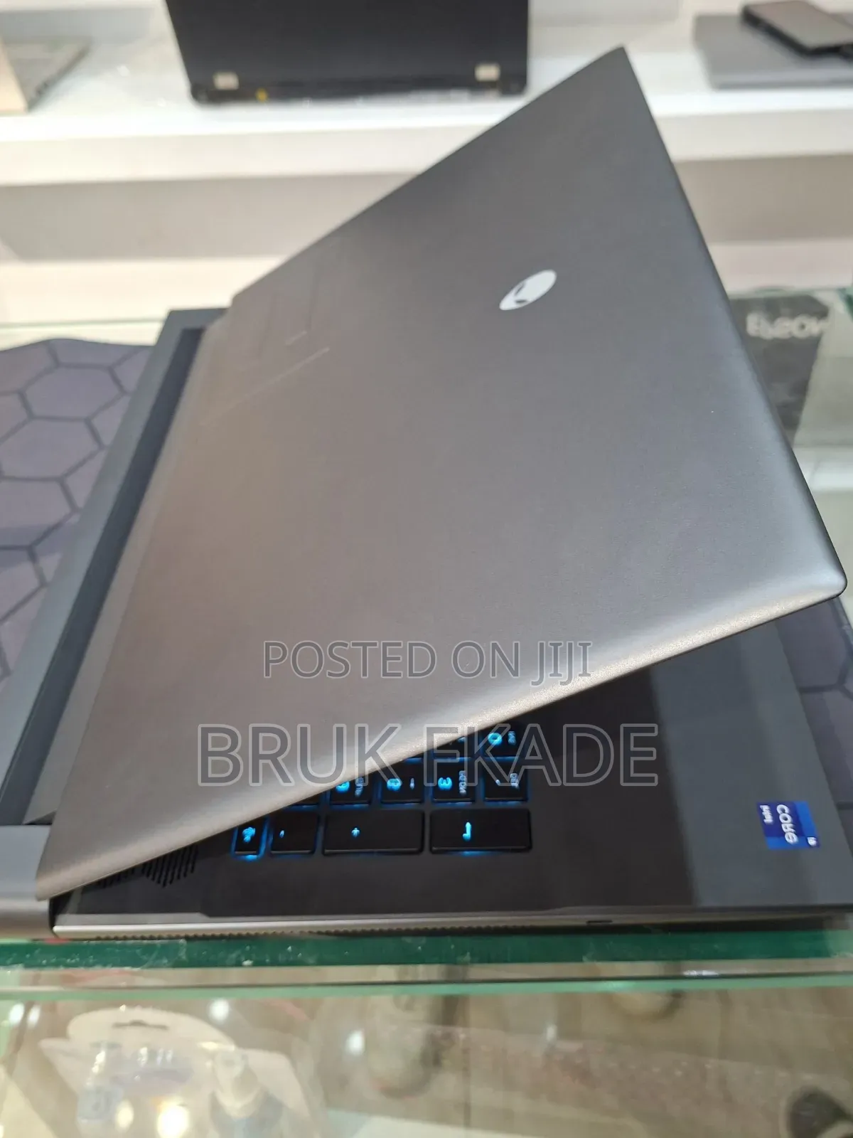 New Laptop Alienware M17x R2 32GB Intel Core I9 SSD 1T