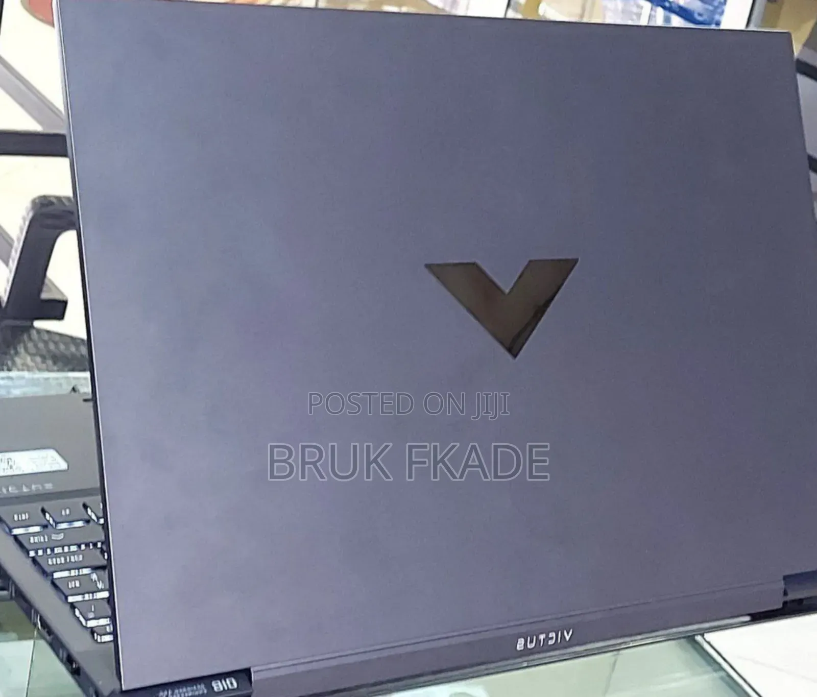 New Laptop Vinovo NX-725 16GB Intel Core I7 SSD 512GB