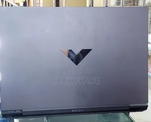 New Laptop Vinovo NX-725 16GB Intel Core I7 SSD 512GB