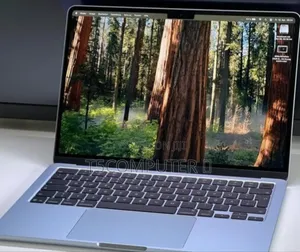 New Laptop Apple MacBook Air 2025 M4 13-Inch 16GB Apple M4 SSD 256GB