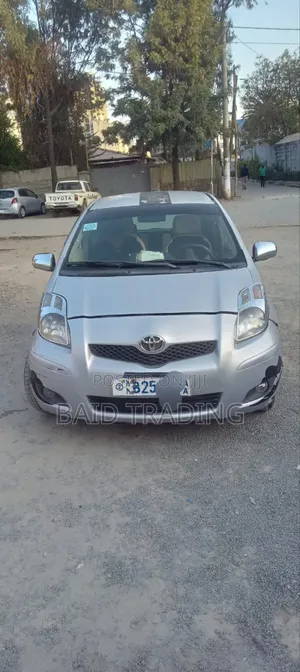 Toyota Yaris 2008 Silver