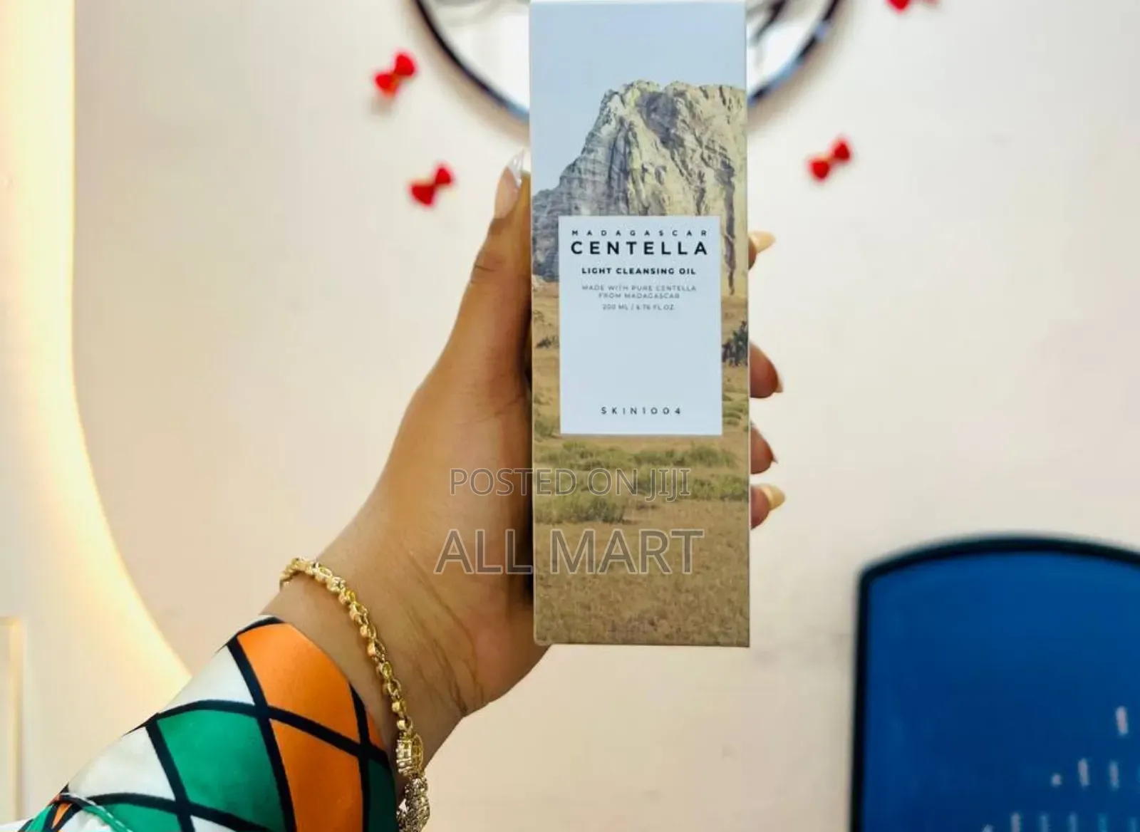 Skin1004 Madagascar Centella Light Cleansing Oil